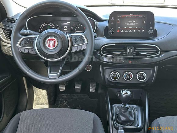 BOYASIZ!! 2024 FİAT EGEA 1.4 FİRE 95PS EASY PLUS 37.000 KM DE
