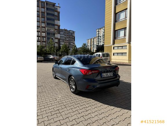 KORKMAZ GRUPDAN FORD FOCUS
