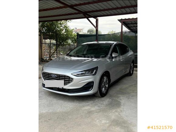 KORKMAZ GRUPDAN 2025 ÇIKIŞLI FORD FOCUS TITANIUM STİL