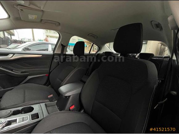KORKMAZ GRUPDAN 2025 ÇIKIŞLI FORD FOCUS TITANIUM STİL