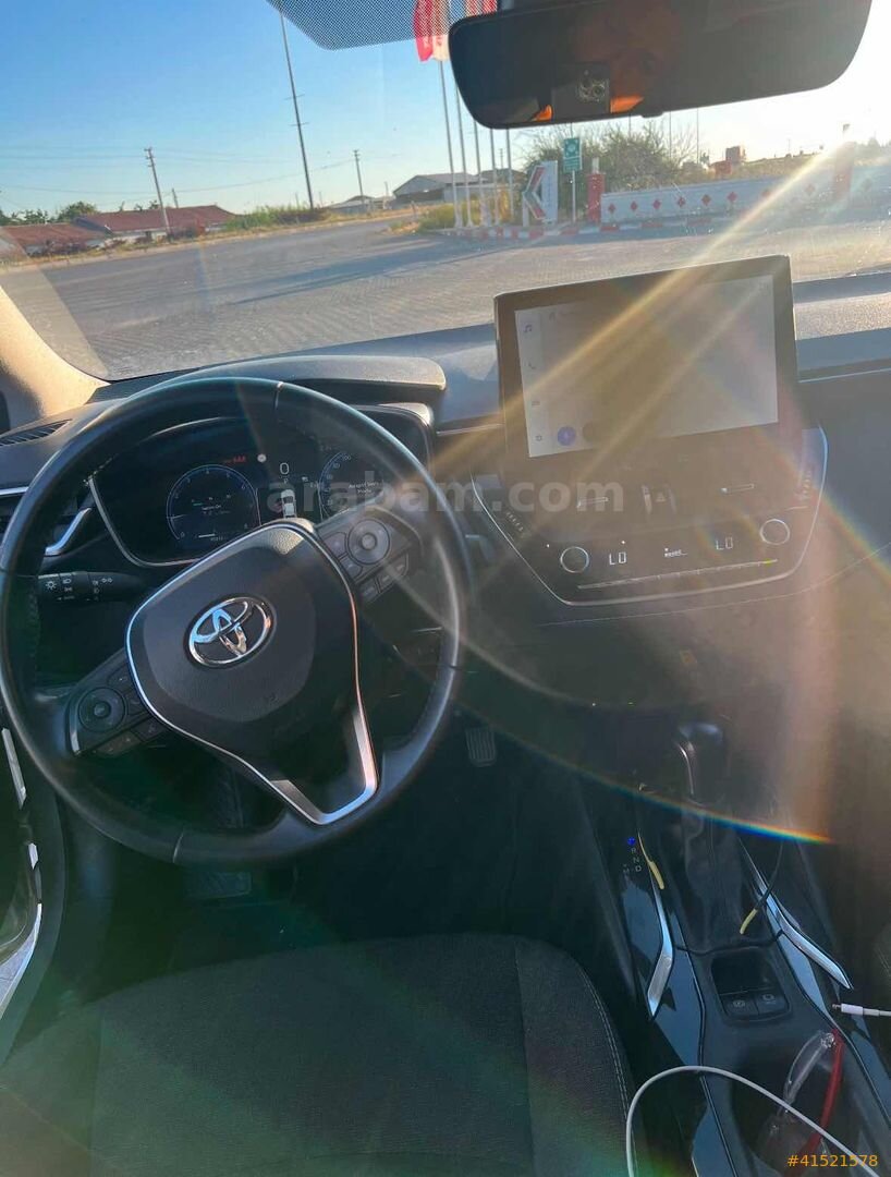 Galeriden Toyota Corolla 1.5 Dream X-Pack 2023 Model Malatya 95.000 km Gri 4