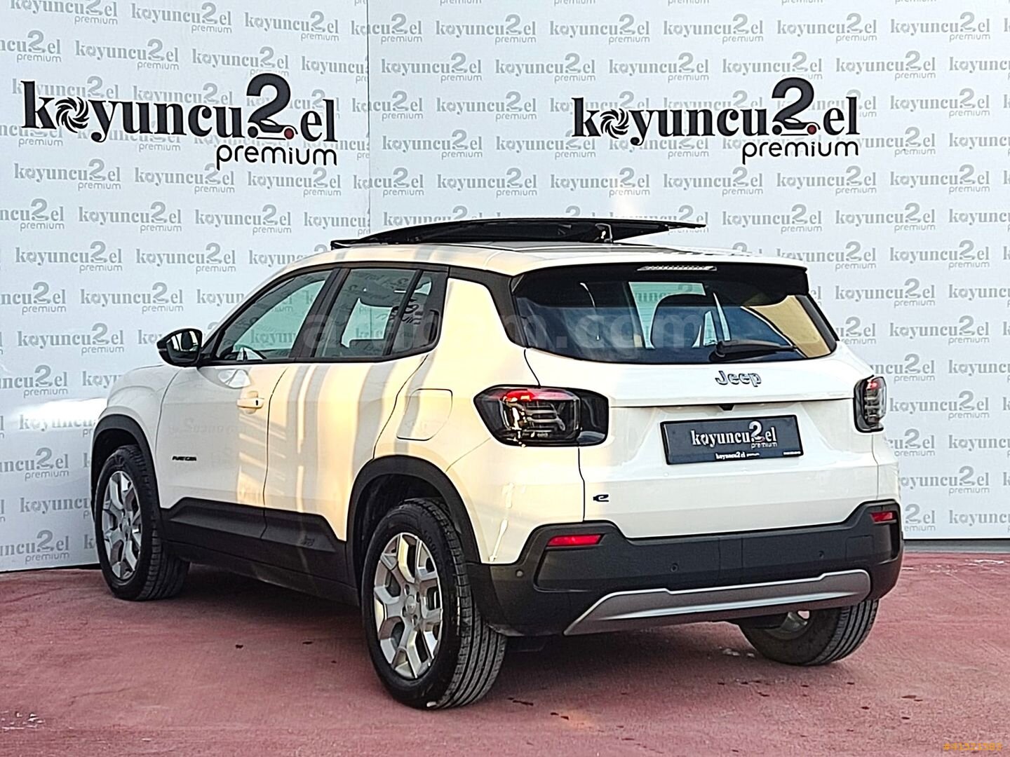 Galeriden Jeep Avenger Electric Summit 2025 Model Konya 6.001 km Beyaz 5
