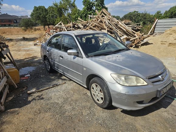Sahibinden Honda Civic 1.6i VTEC LS 2005 Model 