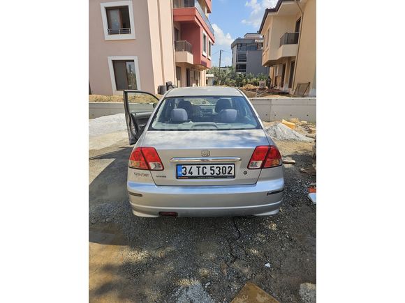 Sahibinden Honda Civic 1.6i VTEC LS 2005 Model 