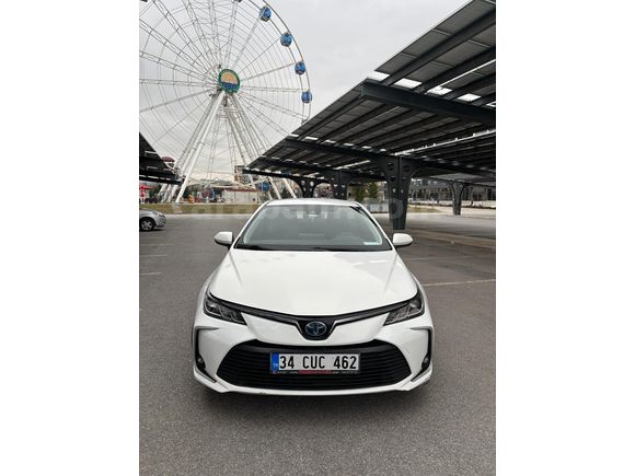 Sahibinden Toyota Corolla 1.8 Hybrid Dream 2020 Model 