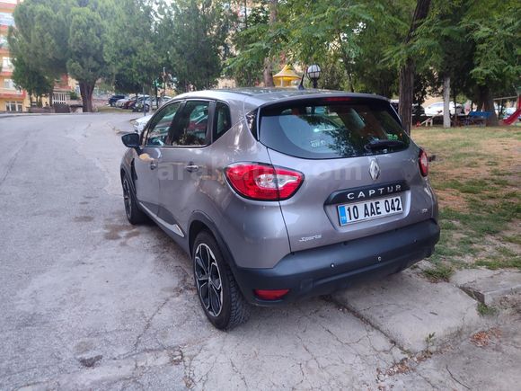 Renault Captur 0.9 Touch 2013 Model   Gri