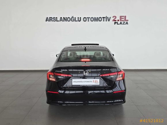 HYUNDAİ BAYİ ARSLANOĞLU DAN CİVİC SEDAN 1.5 VTEC EXECUTİVE