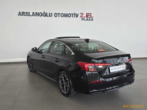 HYUNDAİ BAYİ ARSLANOĞLU DAN CİVİC SEDAN 1.5 VTEC EXECUTİVE
