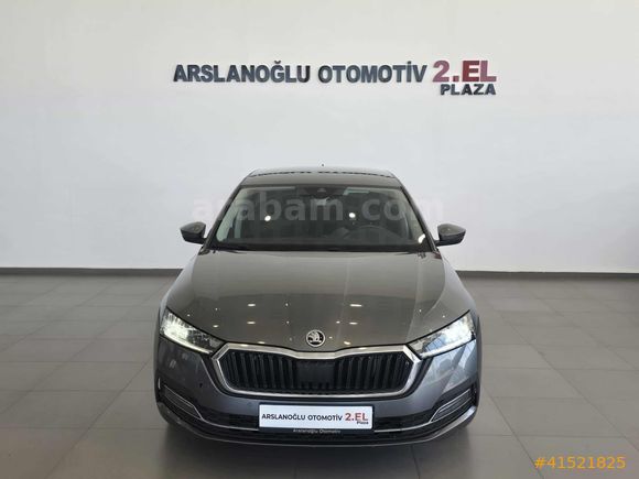 HYUNDAİ BAYİ ARSLANOĞLU DAN OCTAVİA 1.5 TSI e-Tec PREMİUM DSG