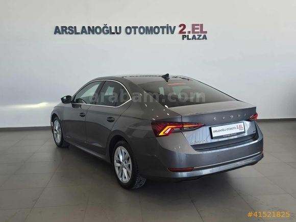 HYUNDAİ BAYİ ARSLANOĞLU DAN OCTAVİA 1.5 TSI e-Tec PREMİUM DSG