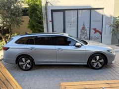 OTOMOBİLCİ 2025 PASSAT VARIANT 1.5 e-TSI IMPRES. HATASIZ BOYASIZ