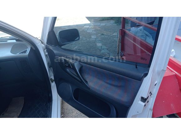 Sahibinden Volkswagen Polo 1.6 2000 Model