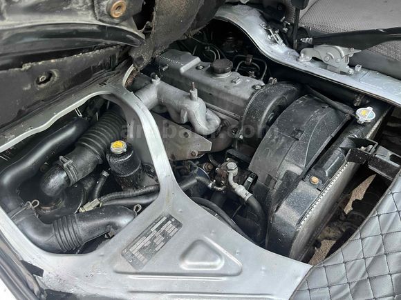Sahibinden Hyundai H 100 2.5 D DLX Camlıvan 2000 Model 