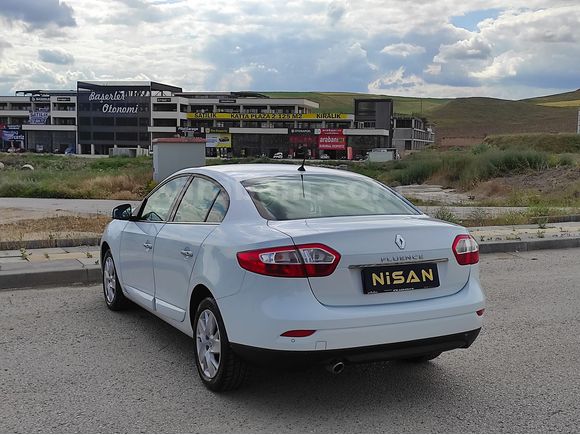 --- SADECE 188.000 KM~ PLUS PAKET ~ EMİNEVİM~ TAKAS~ SENETLE ---