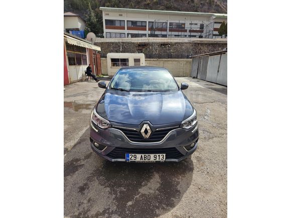 Sahibinden Renault Megane 1.3 TCe Joy 2019 Model