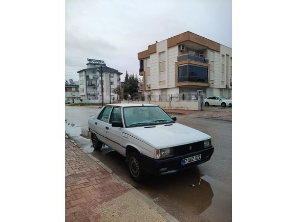 Sahibinden Renault R 9 1.4 Broadway GTE 1990 Model