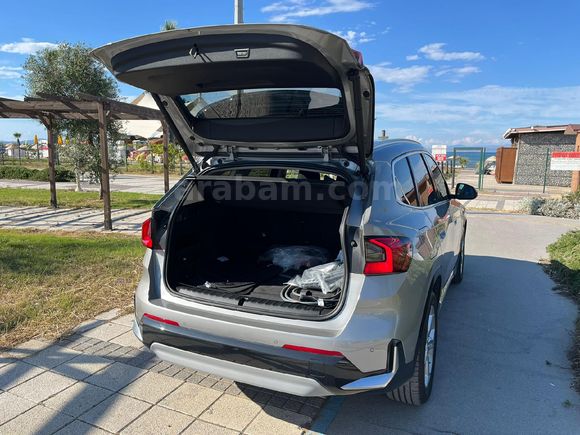 Sahibinden BMW iX1 eDrive20 X Line 2024 Model İzmir
