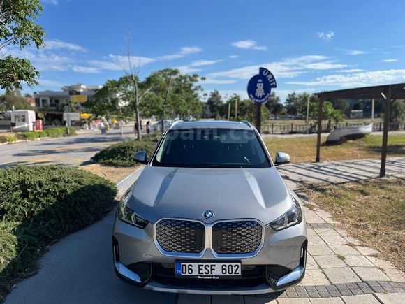 Sahibinden BMW iX1 eDrive20 X Line 2024 Model İzmir