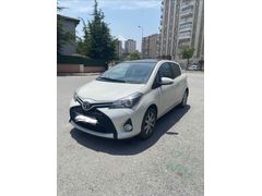 Sahibinden Toyota Yaris 1.33 Style Red Skypack 2015 Model 