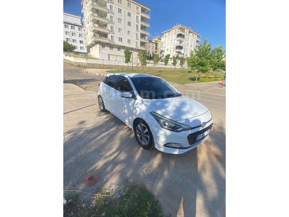 2015 Hyundai i20 1.2 MPI Style LPG 145 Bin KM Temiz
Ekonomik