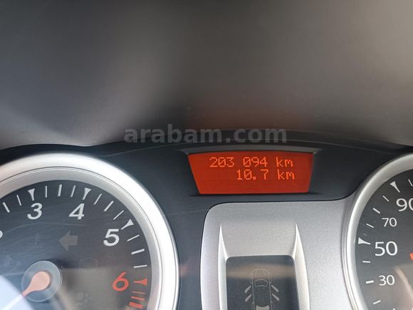 Sahibinden Renault Clio 1.2 Extreme 2011 Model  202.000 km Siyah