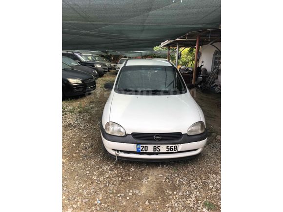 Galeriden Opel Corsa 1.5 TD 2000 Model Denizli