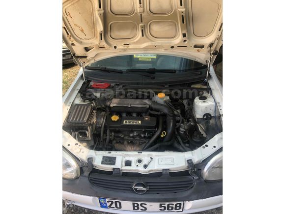 Galeriden Opel Corsa 1.5 TD 2000 Model Denizli