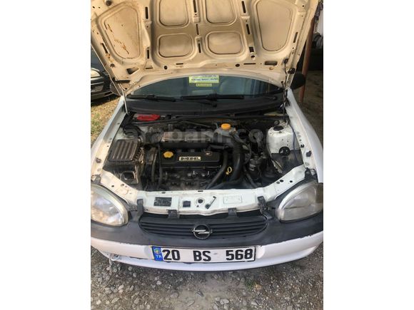 Galeriden Opel Corsa 1.5 TD 2000 Model Denizli