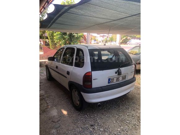 Galeriden Opel Corsa 1.5 TD 2000 Model Denizli