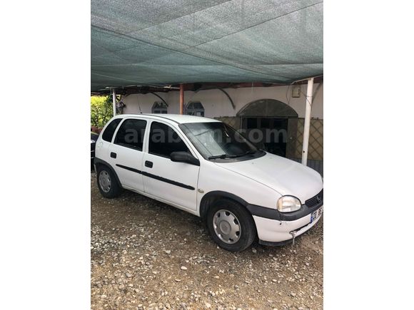 Galeriden Opel Corsa 1.5 TD 2000 Model Denizli