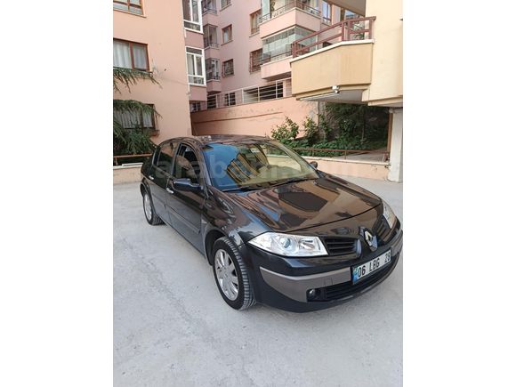 Sahibinden Renault Megane 1.6 Exception 2009 Model  233.500 km Lacivert