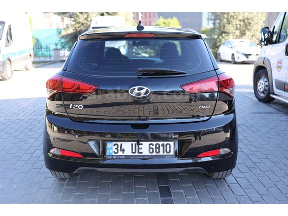 Sahibinden Hyundai i20 1.4 CRDi Style 2014 Model 