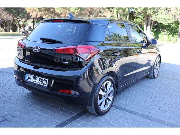 Sahibinden Hyundai i20 1.4 CRDi Style 2014 Model 