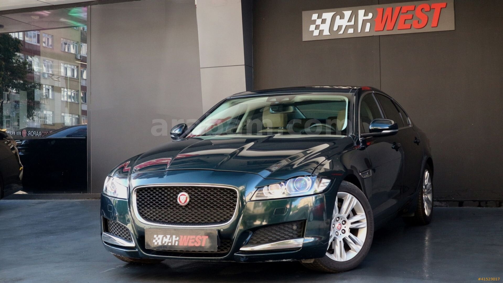 Galeriden Jaguar XF 2.0 D Prestige Plus 2015 Model İstanbul 104.000 km Yeşil 3