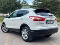 Sadece 62.000km // 2015 Qashqai 1.2 DIG-TEKNA SKYPACK // BOYASIZ