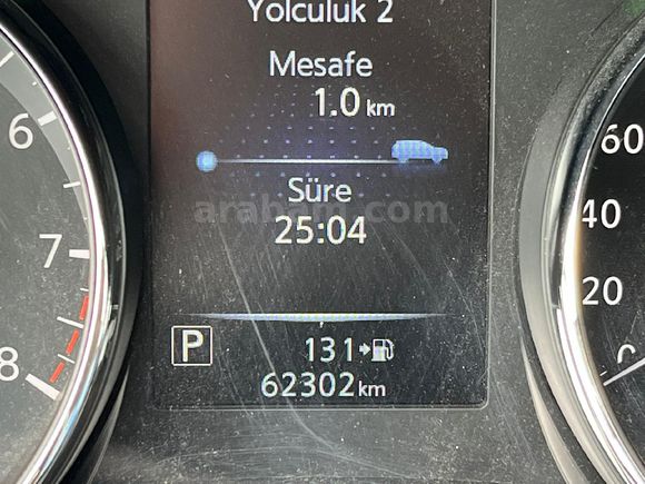 Sadece 62.000km // 2015 Qashqai 1.2 DIG-TEKNA SKYPACK // BOYASIZ