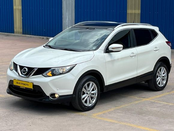 Sadece 62.000km // 2015 Qashqai 1.2 DIG-TEKNA SKYPACK // BOYASIZ