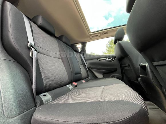 Sadece 62.000km // 2015 Qashqai 1.2 DIG-TEKNA SKYPACK // BOYASIZ