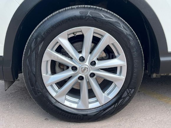 Sadece 62.000km // 2015 Qashqai 1.2 DIG-TEKNA SKYPACK // BOYASIZ