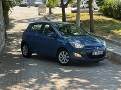 TAM OTOMATİK 2014 HYUNDAİ i20 1,4CVT SENSE 111,000KM G.G.KAMERA