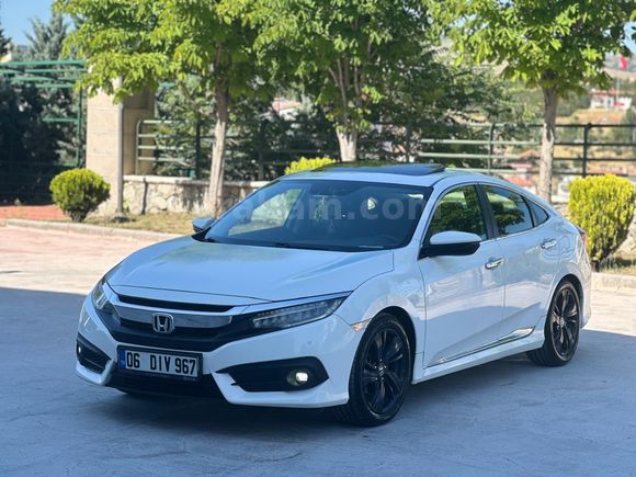 Sahibinden Honda Civic 1.6i VTEC Executive 2018 Model  131.000 km Beyaz