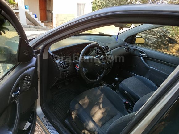 Sahibinden Ford Focus 1.6 Ghia 2000 Model