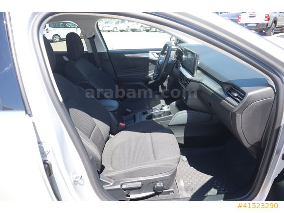 BÜYÜKSOYLU FİLO/2024 MODEL FORD FOCUS 1.5 ECOBLUE TITANIUM X