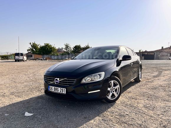 Sahibinden Volvo S60 1.6 D Premium 2015 Model Ankara 205.000 km Siyah