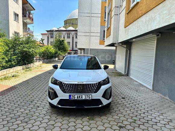 Sahibinden ACİL SATILIK Peugeot 2008 1.2 PureTech Allure 2024 Model
