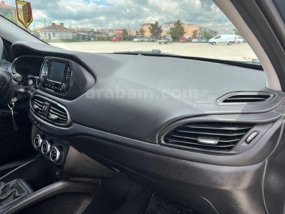 0.68 Kredi // BOYASIZ // 2023 Egea 1.4 Easy // 76.000km