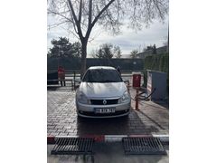 Memurdan temiz aile arabası Renault Symbol 1.5 dCi Authentique 2011 Model 