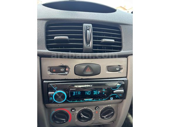 Memurdan temiz aile arabası Renault Symbol 1.5 dCi Authentique 2011 Model 