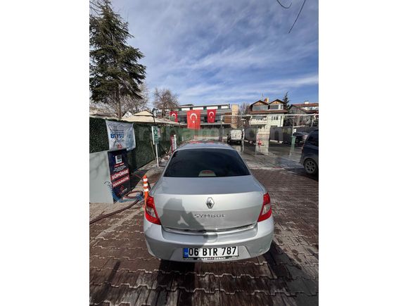 Memurdan temiz aile arabası Renault Symbol 1.5 dCi Authentique 2011 Model 