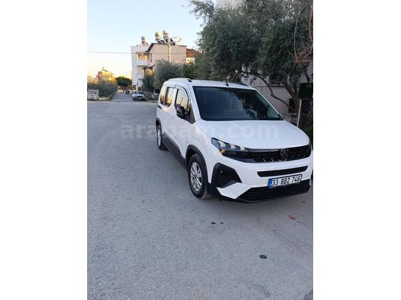 Sahibinden Peugeot Rifter 1.5 BlueHDI Allure 2024 Model